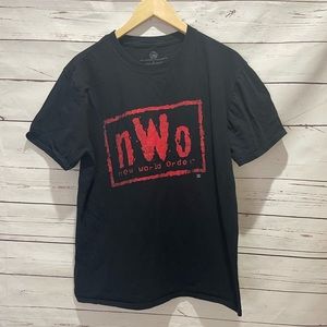 New World Order nWo WWE Black Tee Shirt Lrg